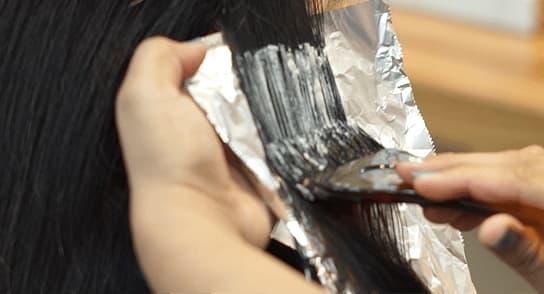 Hair treatment with foils